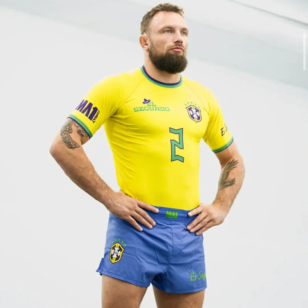 MA1 PORRA UNITED HIGH CUT SHORTS - Image 3